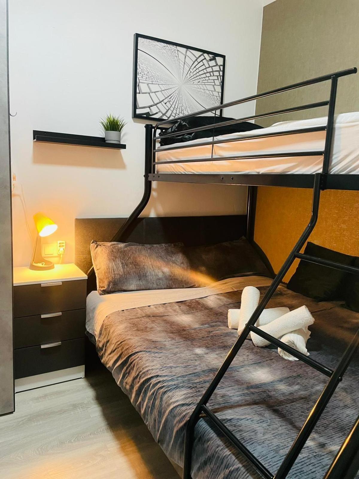 ברצלונה Vilapicina Rooms מראה חיצוני תמונה