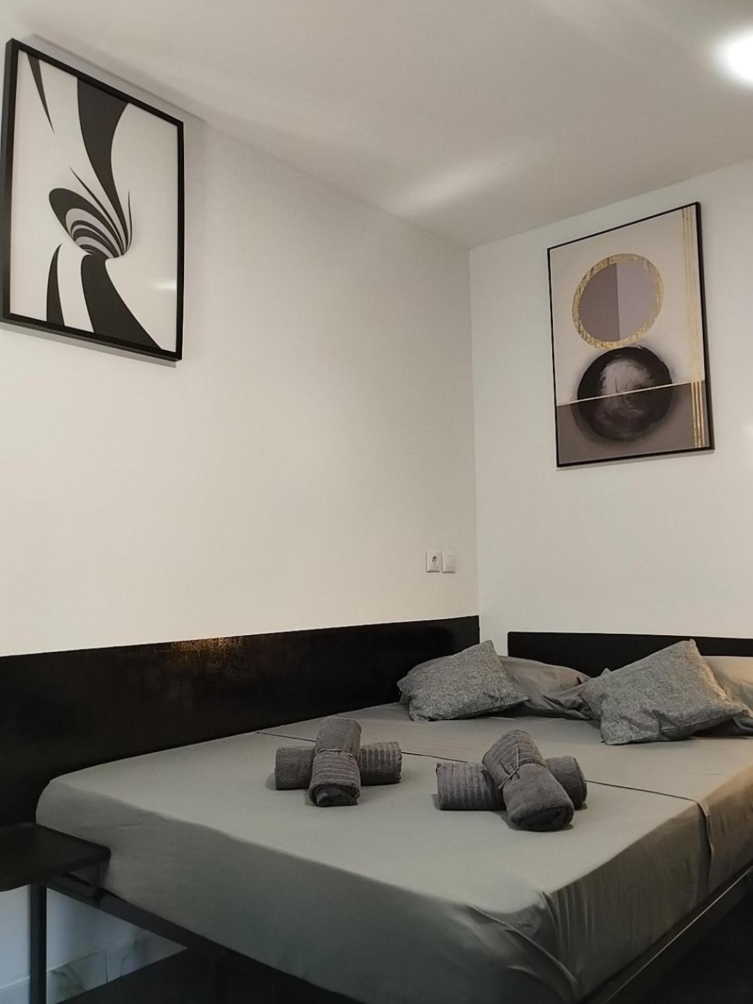 ברצלונה Vilapicina Rooms מראה חיצוני תמונה